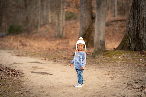 toddler-7704404__340