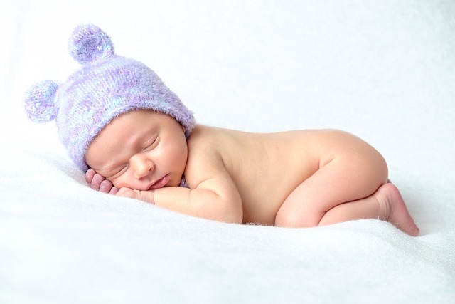 newborn-2935717_640