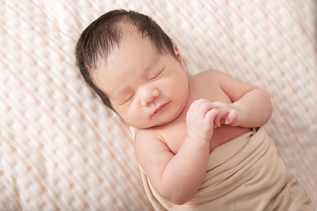 newborn-6512362_640