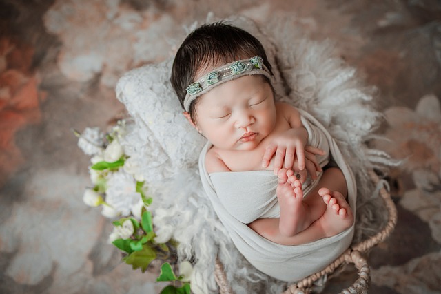 newborn-6399140_640