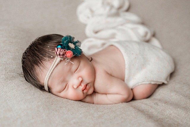 newborn-6399131_640