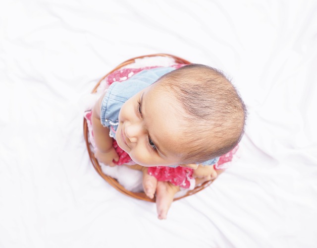 baby-girl-1633970_640