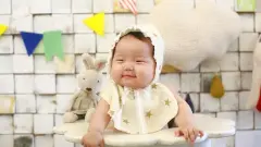 六月出生女宝宝起名字（好听实用）