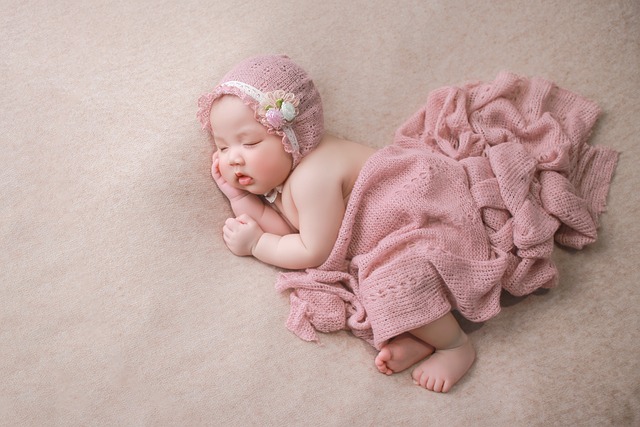 newborn-6740221_640